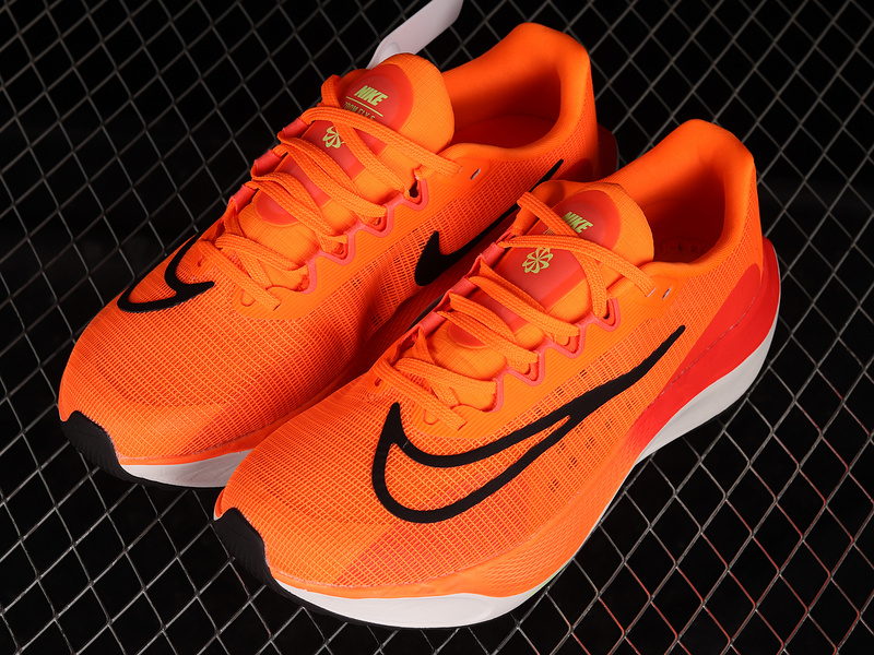 Zoom Fly 5 Orange/Black/White 3