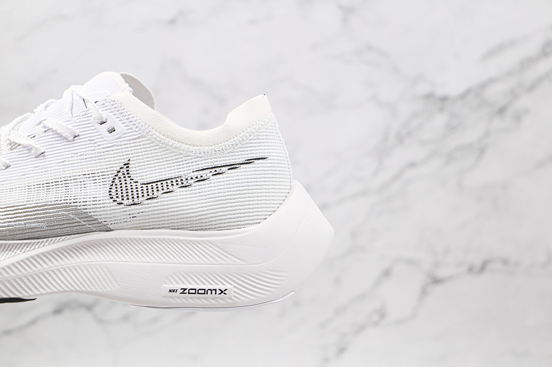 Zoomx Vaporfly Next% 2 White/Black/Silver 17