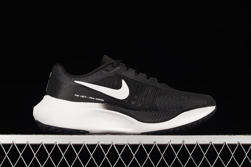 Zoom Fly 5 Black/White 15