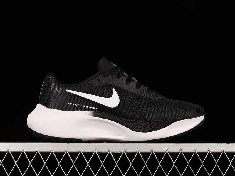 Zoom Fly 5 Black/Black/White 9