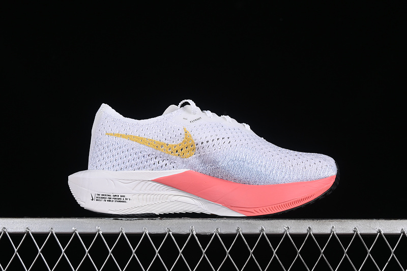 Zoomx Vaporfly Next% 3 White/Topaz Gold-Sea Coral-Pure Platinum 9