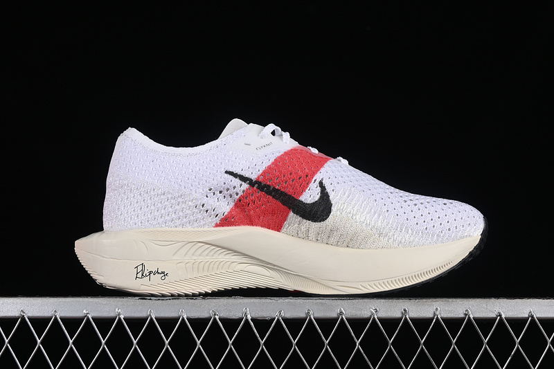 Zoomx Vaporfly Next% 3 White/Chile Red/Coconut Milk/Black 17