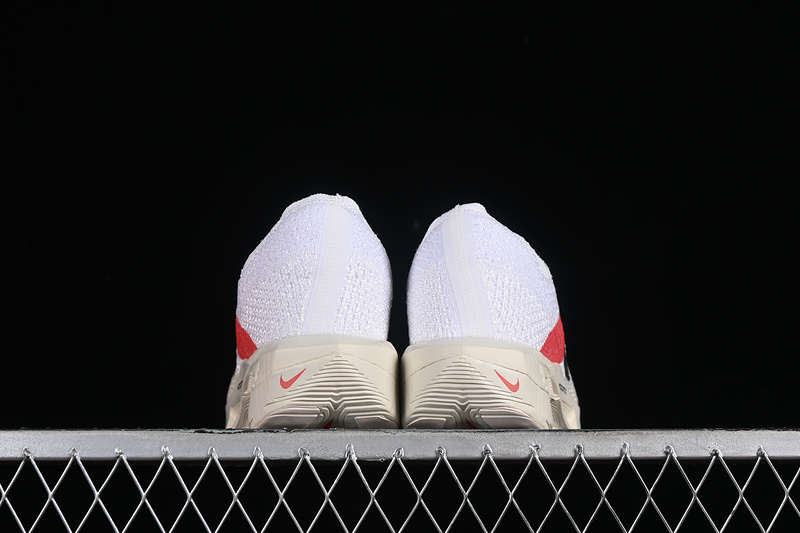 Zoomx Vaporfly Next% 3 White/Chile Red/Coconut Milk/Black 19