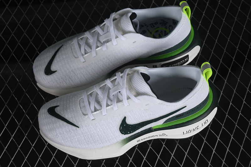 Zoom X Invincible Run Fk 3 White/Pro Green/Volt/Black/Sail 9