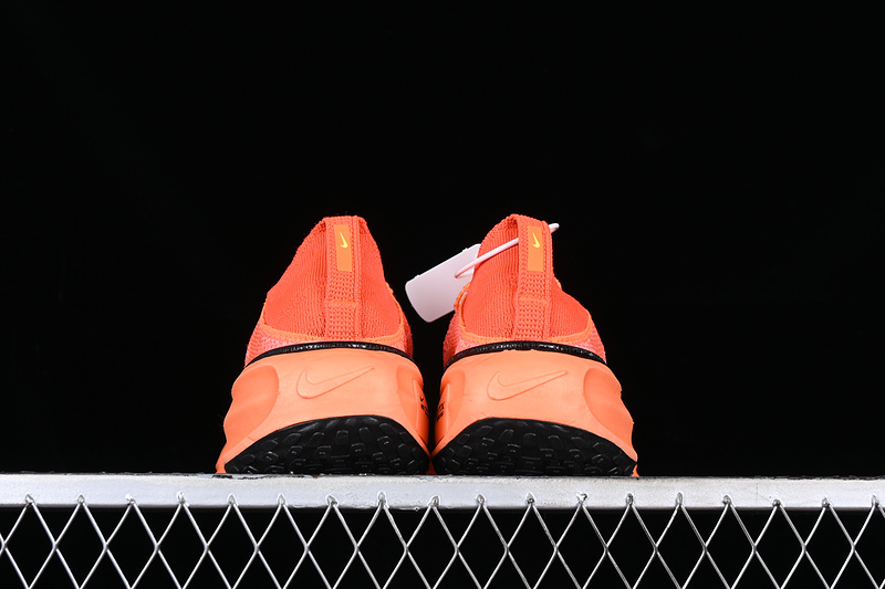 Zoom X Invincible Run Fk 3S Orange/Black 19