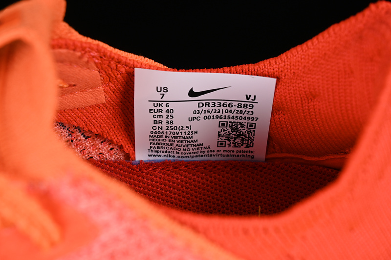 Zoom X Invincible Run Fk 3S Orange/Black 25