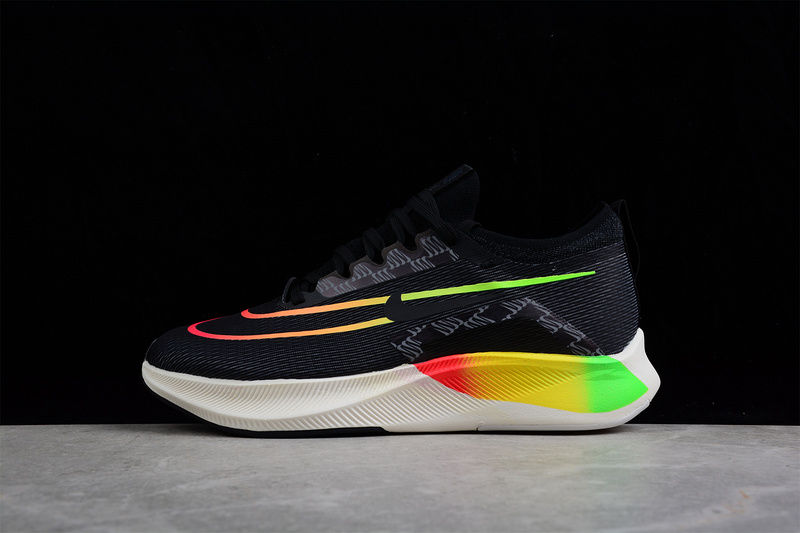 Zoom Fly 4 Black/Green Strike/Total Orange/Volt 25