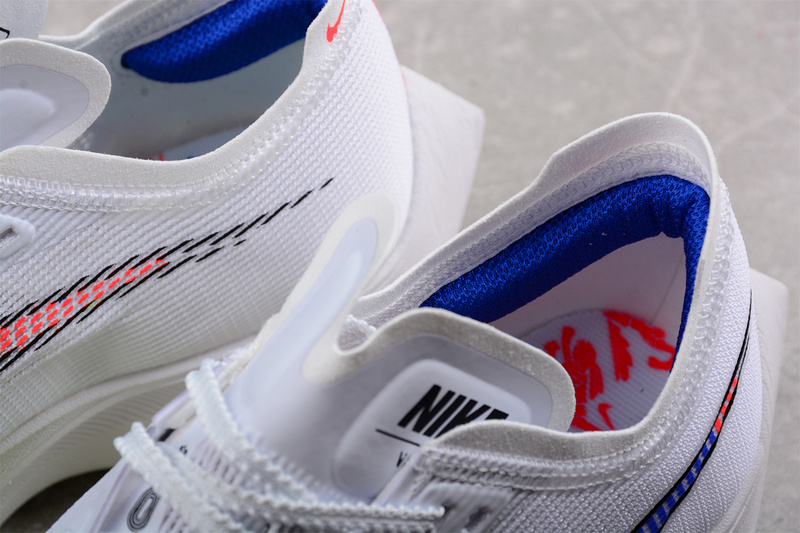 Zoom X Vaporfly Next% White/Blue/Fluorescent Green 29