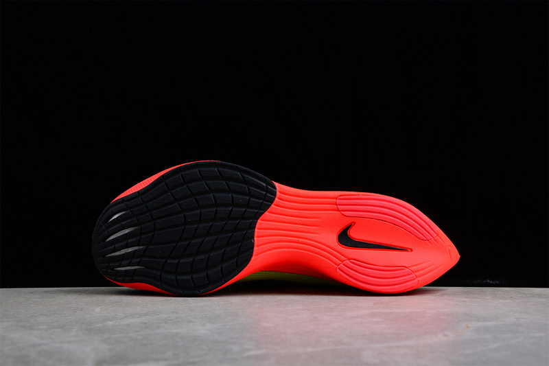 Zoomx Vaporfly Next% 2 Volt/Black/Bright Crimson 19