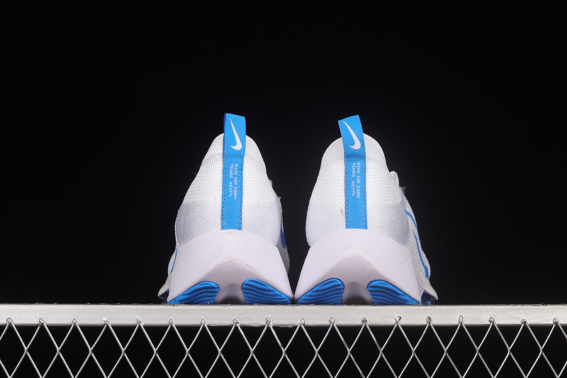 Air Zoom Tempo Next% White/Pure Platinum/Black/Photo Blue 17