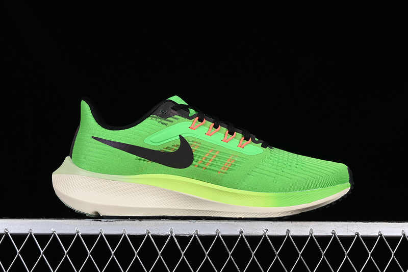 Air Zoom Pegasus 39 Ekiden Zoom Pack Scream Green/Coconut Milk/Honeydew 29