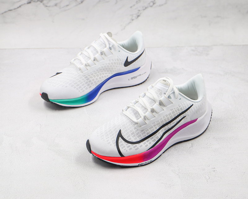 Air Zoom Pegasus 37 White/Hyper Violet/Spruce Aura/Flash Crimson 13