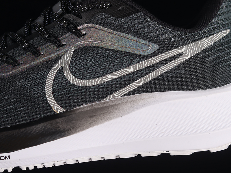 Air Zoom Pegasus 39 Black Zebra Iridescent Black/White 11