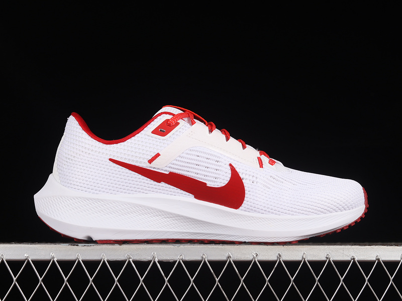 Air Zoom Pegasus 40 Bowerman Track Club White/Red 7