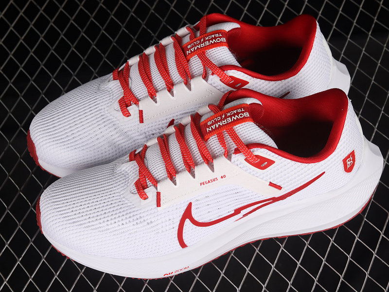 Air Zoom Pegasus 40 Bowerman Track Club White/Red 29