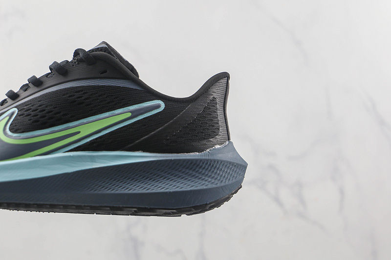 Zoom Pegasus 39 X Turbo Black/Blue/Green 3