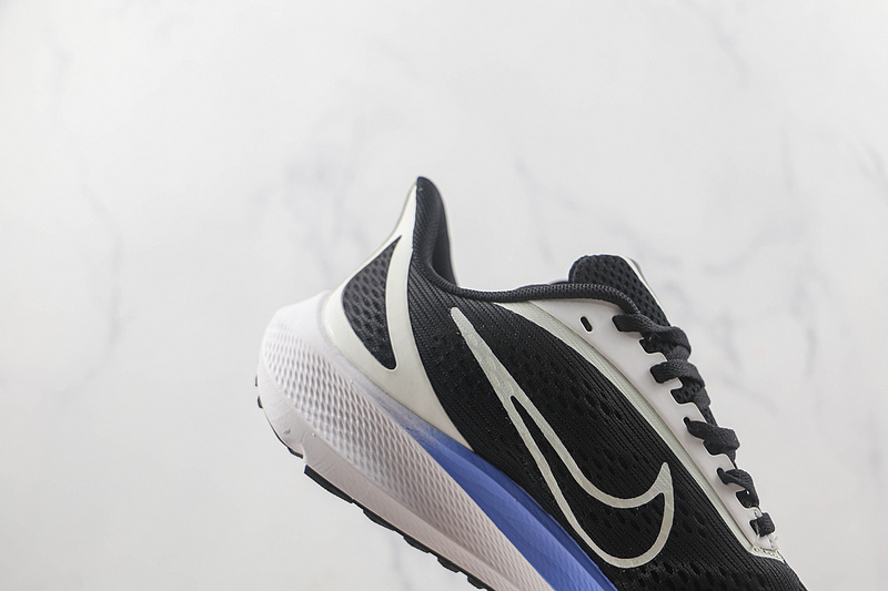 Zoom Pegasus 39 X Turbo Black/White/Purple 9