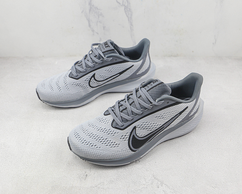 Zoom Pegasus 39 X Turbo Light Grey/Grey/Grey 7