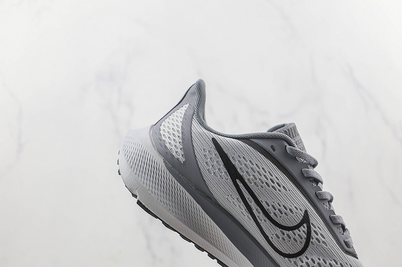 Zoom Pegasus 39 X Turbo Light Grey/Grey/Grey 17