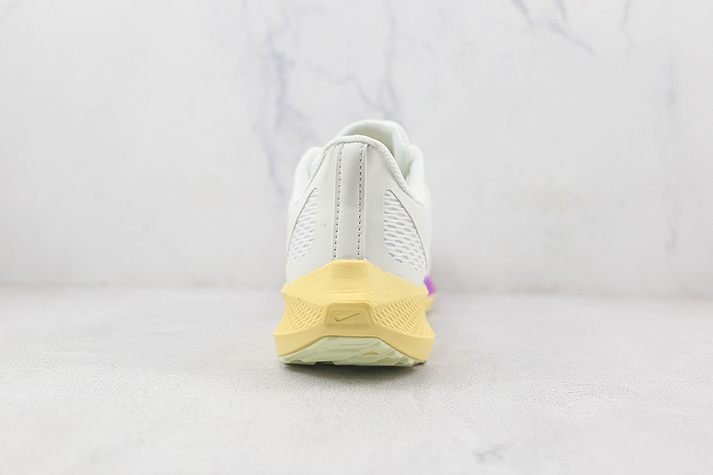 Zoom Pegasus 39 X Turbo White/Off-White/Purple 9