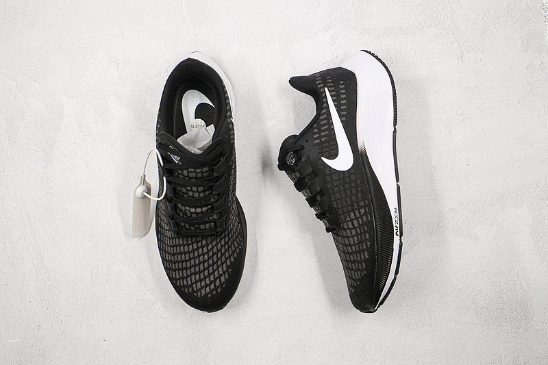 Air Zoom Pegasus 37X Black/Black/White 11