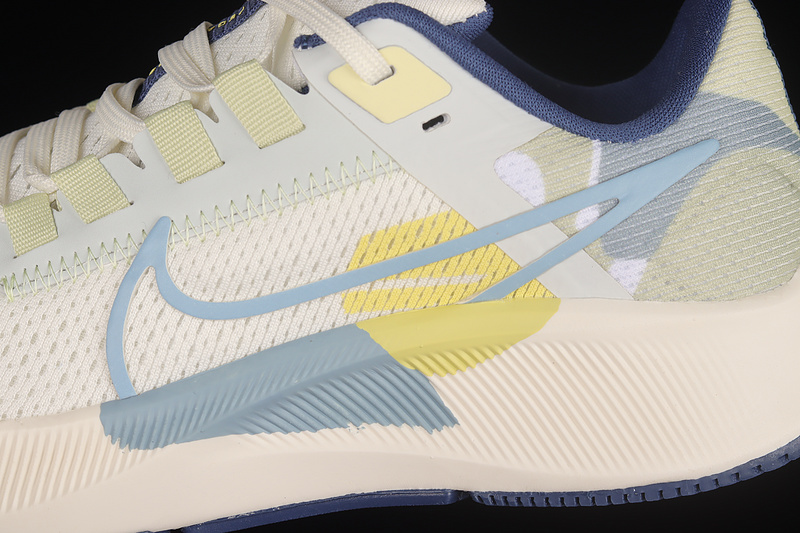 Air Zoom Pegasus 38 Summit White/Boarder Blue 31