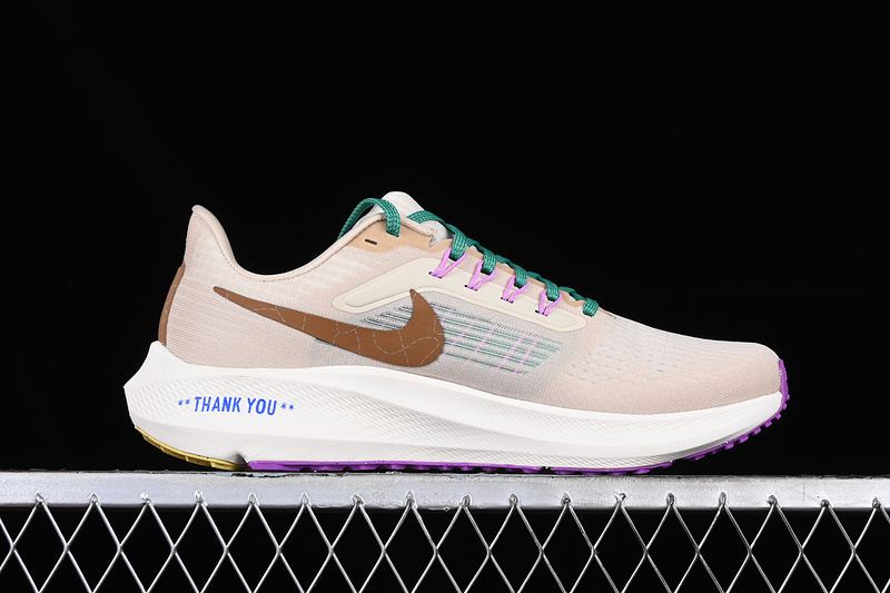 Air Zoom Pegasus 39 White/Grey/Brown/Green 17