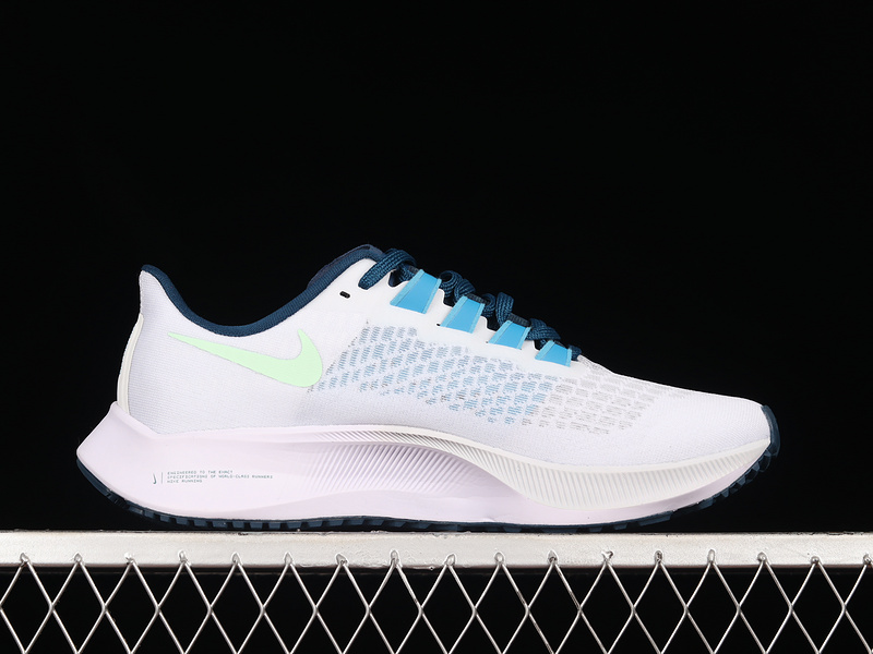 Air Zoom Pegasus 37 Turbo White/Metallic Silver/Navy Blue 25