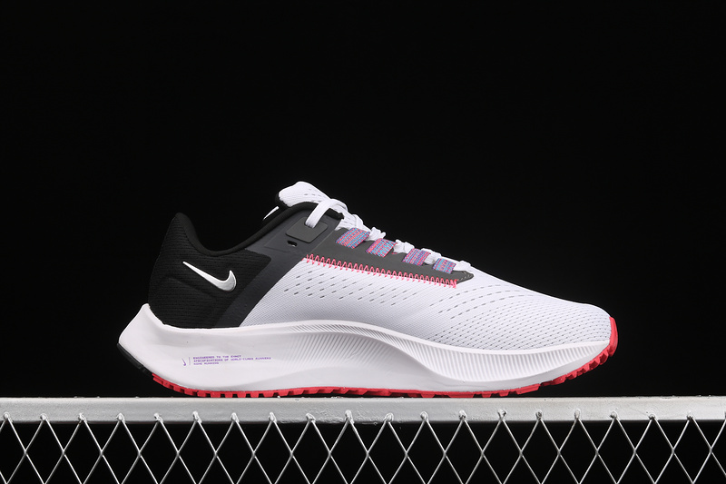 Air Zoom Pegasus 38 White/Black/Flash Crimson/Metallic Silver 11