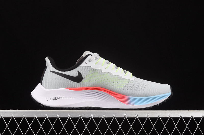 Air Zoom Pegasus 37 Pure Platinum/Laser Crimson/Psychic Blue/Black 29