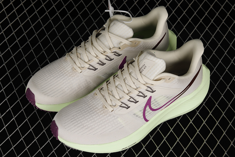 Air Zoom Pegasus 39 Beige/Barely Volt/Purple 3