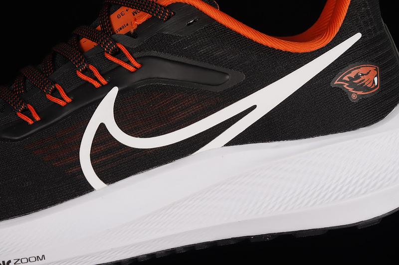 Air Zoom Pegasus 39 Black/Team Orange-White 27