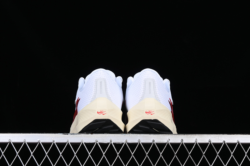 Air Zoom Pegasus 40 White/Grey/Black/Red 15