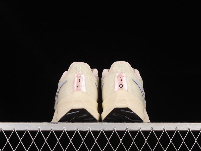 Viale Off White/Pink/Cream Coloured 11