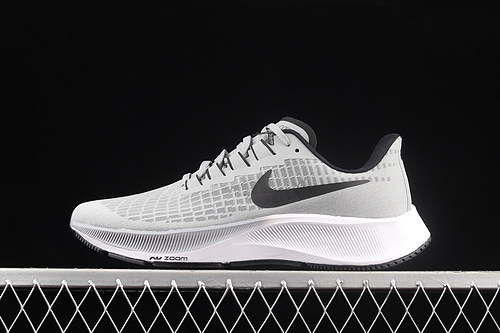 Air Zoom Pegasus 37 White/Wolf Grey/Cucumber Calm 29