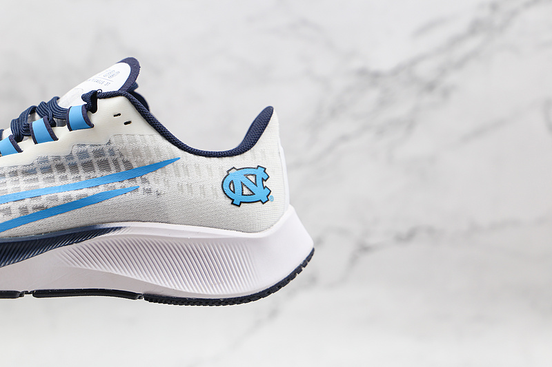 Air Zoom Pegasus 37 White/Cyber/Black/Racer Blue 5