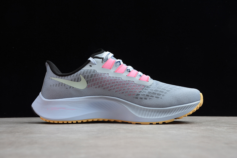 Air Zoom Pegasus 37 Light Blue/Pink-Black 15