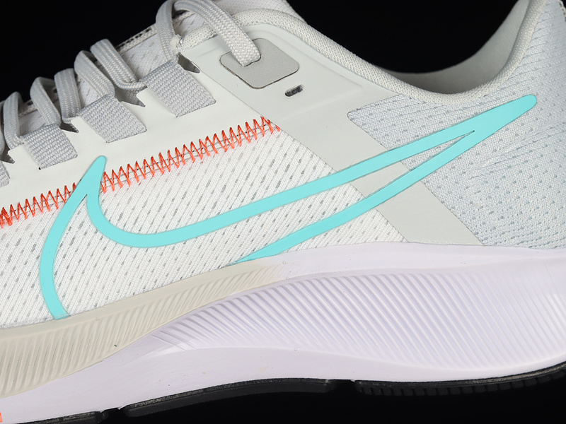 Air Zoom Pegasus 38 White/White/Blue 23