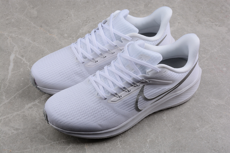 Air Zoom Pegasus 39 White/Pure Platinum/Grey Fog/Metallic Silver 5