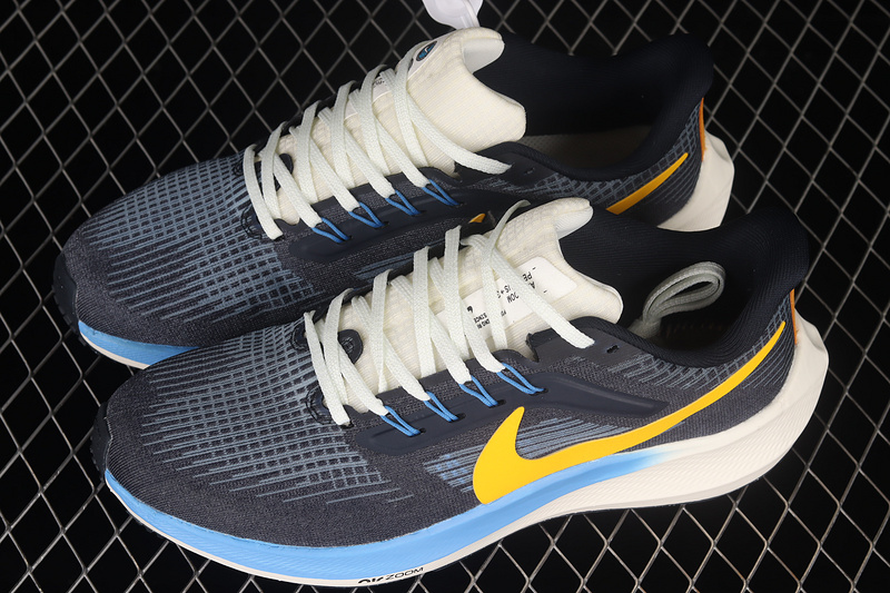 Air Zoom Pegasus 39 Navy Blue/Yellow/White 31