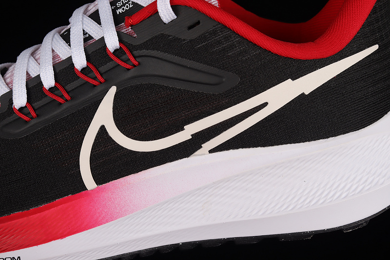 Air Zoom Pegasus 39 Black/White/University Red 3