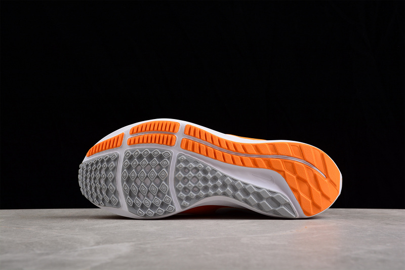 Zoom Pegasus 39 Orange/White-Grey 15