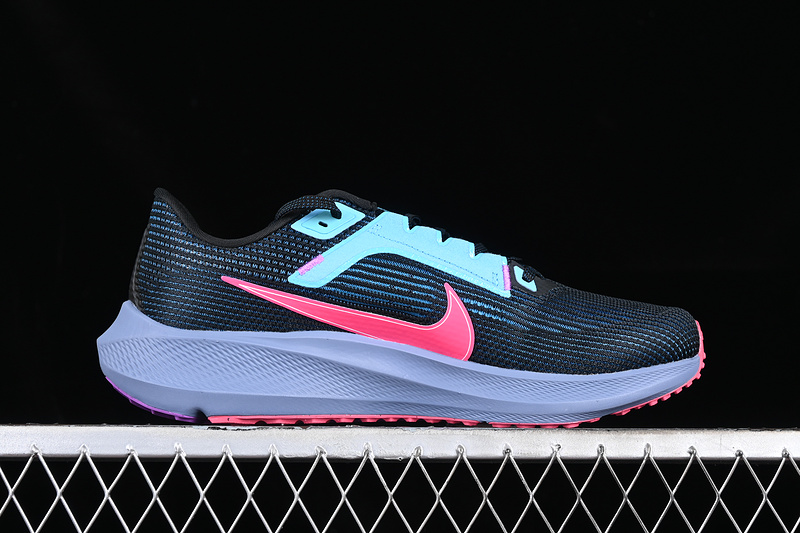 Air Zoom Pegasus 40 Blue/Pink/Black 9