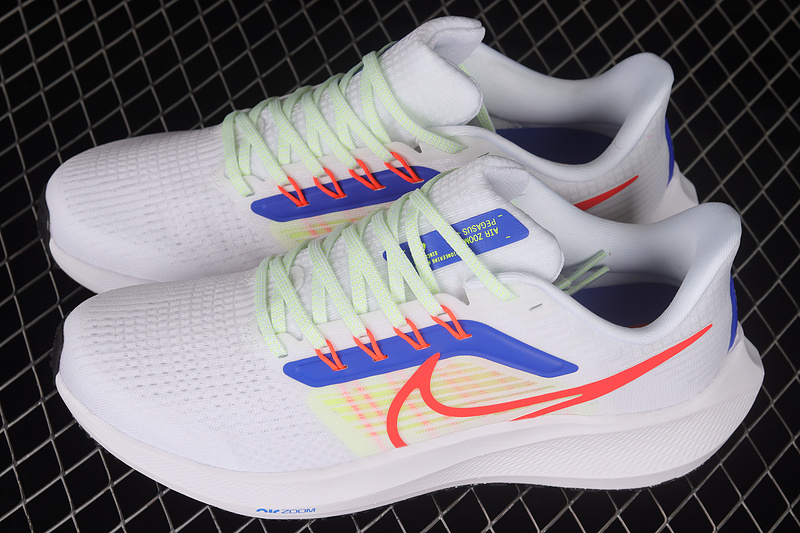 Air Zoom Pegasus 39 White/Blue/Orange 29