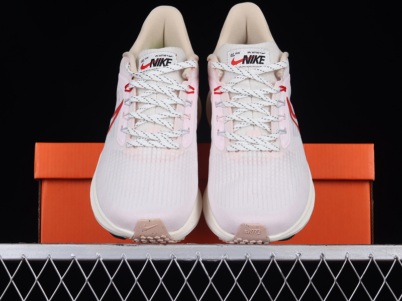 Air Zoom Pegasus 39 Sail/Ivory/Red 25