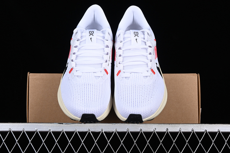 Air Zoom Pegasus 40 White/Black/Red 25