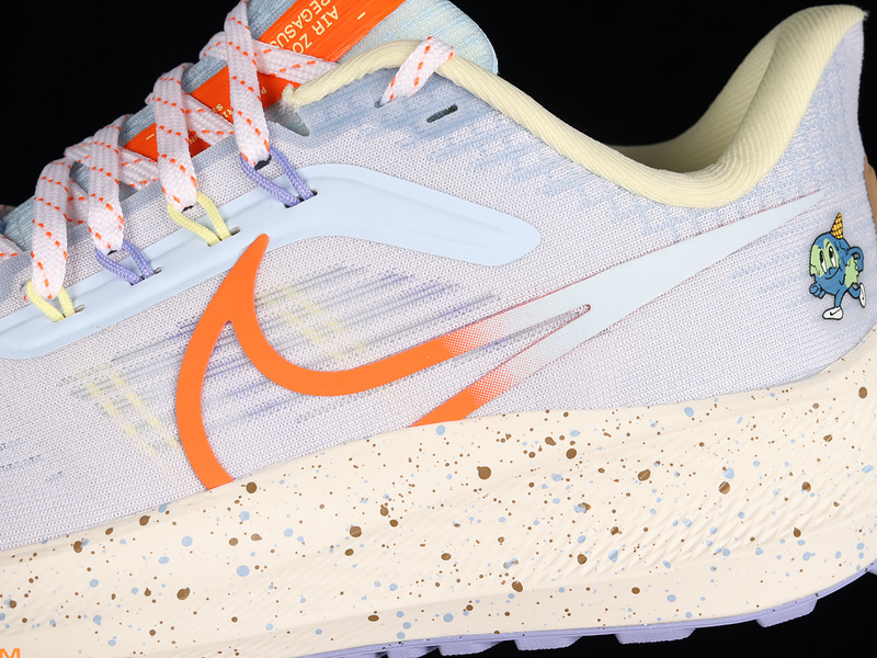 Air Zoom Pegasus 39 White/Ice Blue-Orange 25