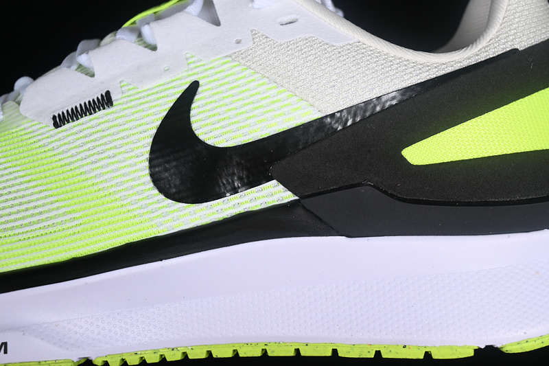 Air Zoom Structure 25 White/Volt/Phantom/Black 31