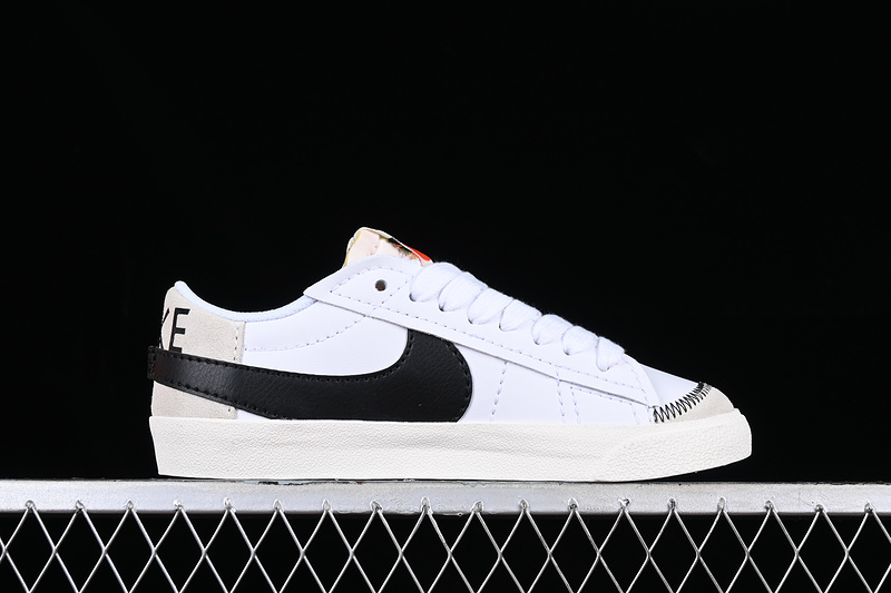 Blazer Low 77 Jumbo White/White/Sail/Black 15