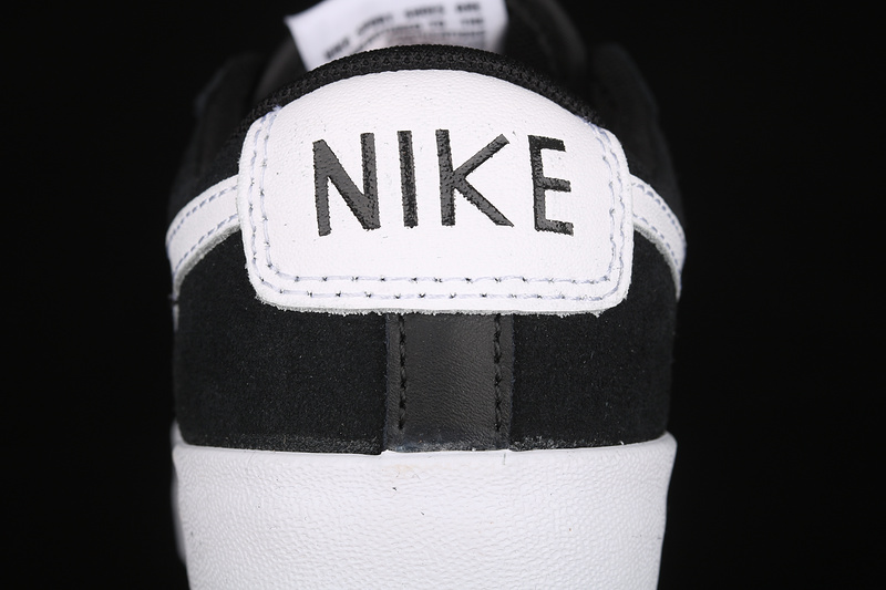 Blazer Low Premium Vntg Suede Black/Black/White 31